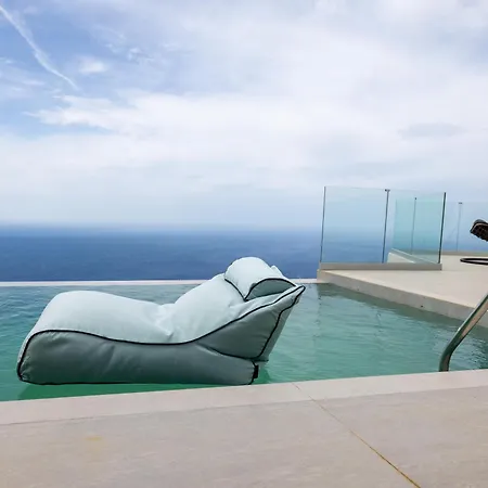 Anadeo Villas&suites *