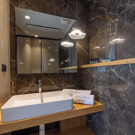 Anadeo Villas&suites Hotel *