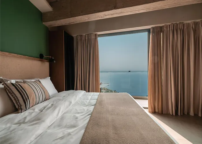 Anadeo & Hotel Exanthia